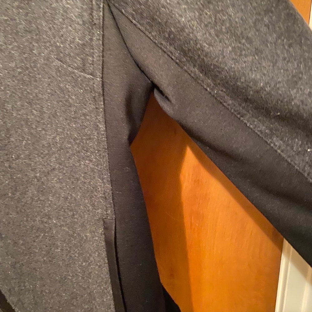 Blazer - Picture 2 of 6